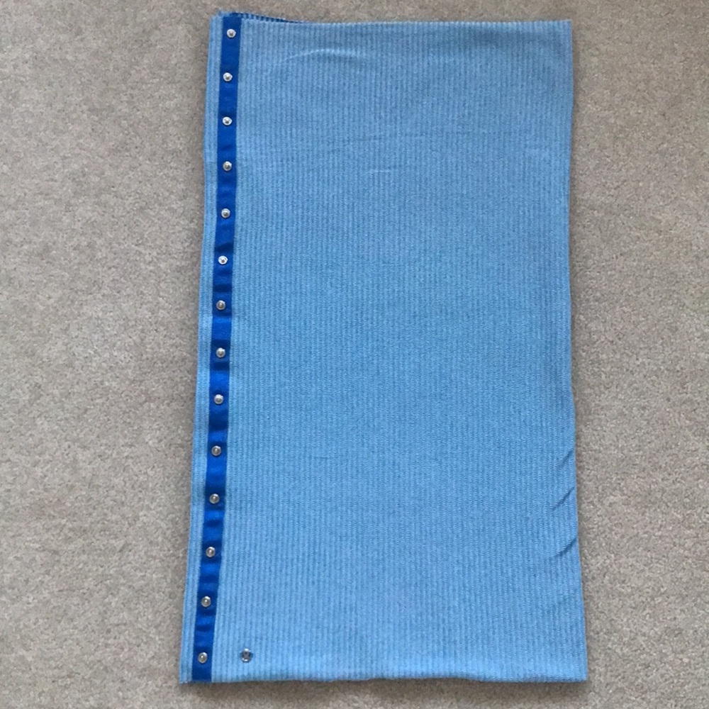 Lululemon Vinyasa Scarf - Picture 3 of 7